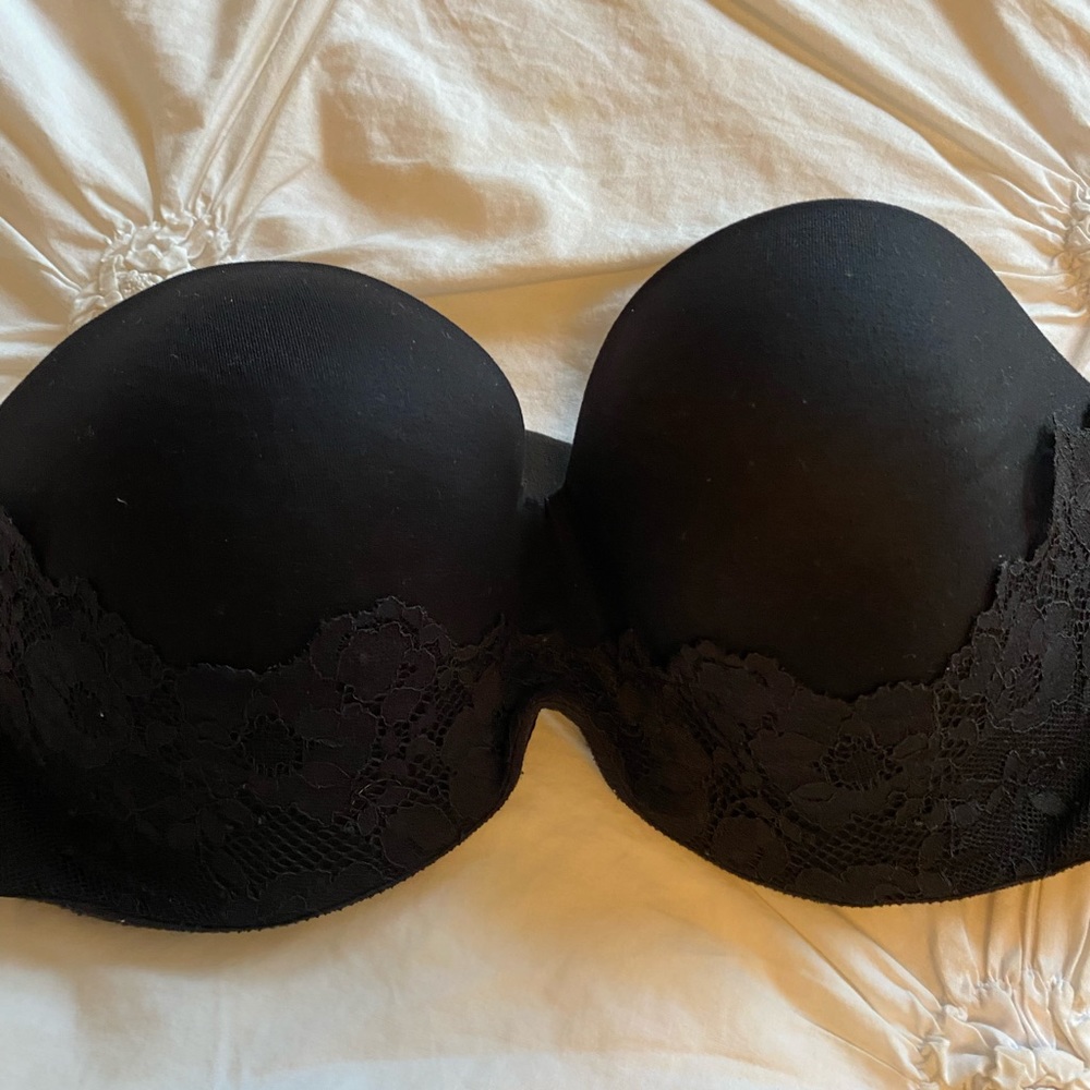 Victoria Secret Strapless Bra